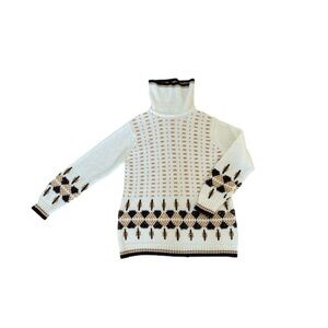 CLASSIC CASUALS VINTAGE TURTLENECK. Medium?